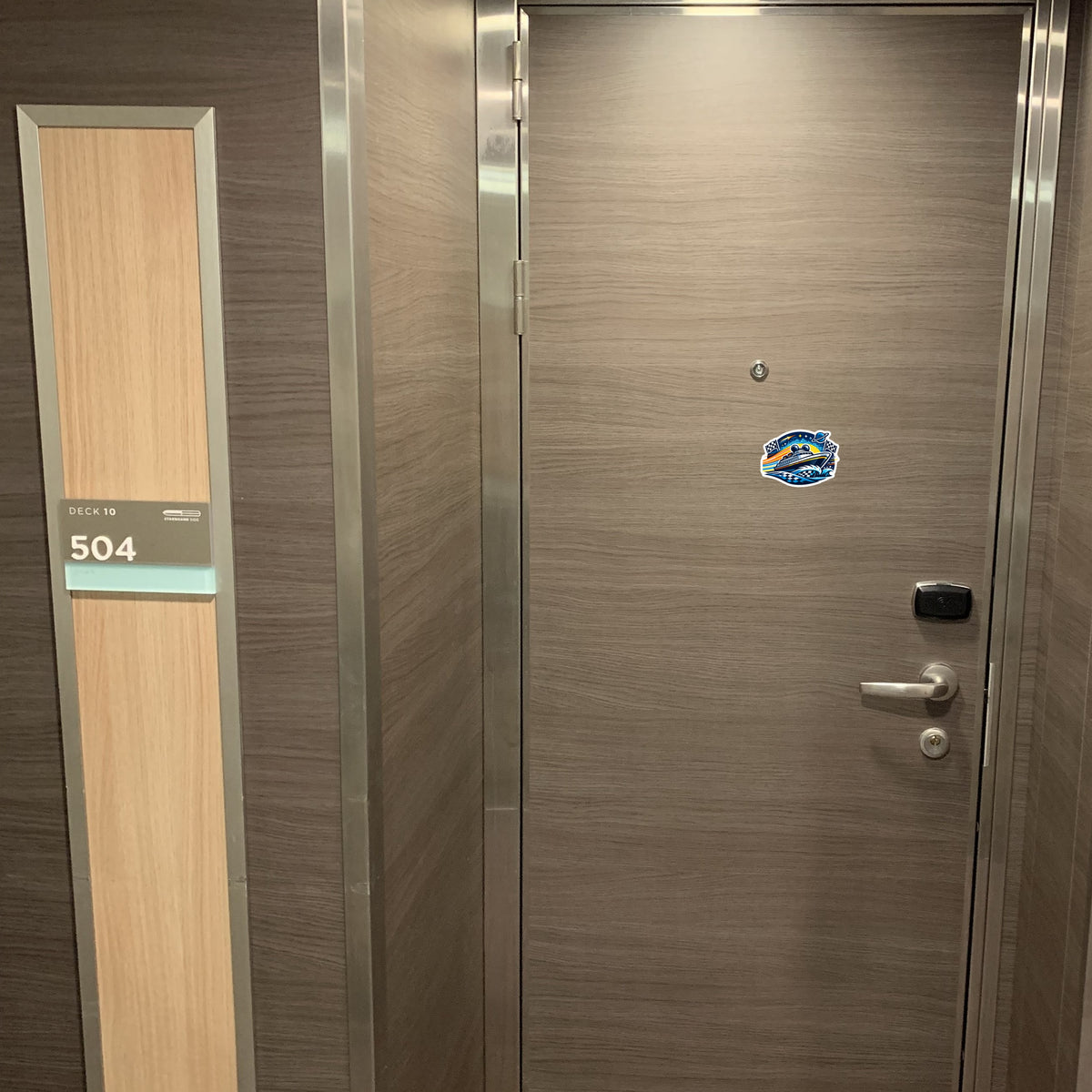 Speed Track Cruise - Door Style Mockup