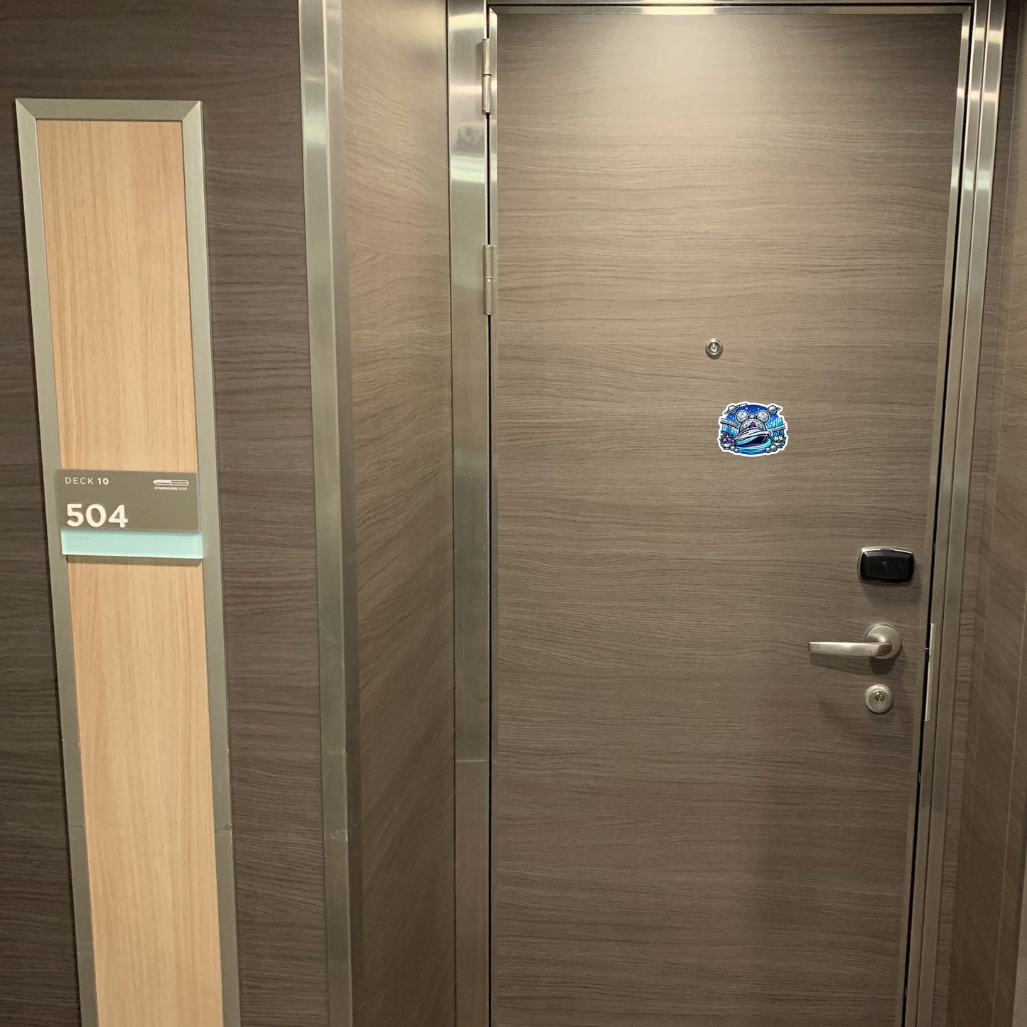 Future World Sailing - Door Style Mockup