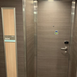 Tropical Scottish Fold - Door Style Mockup